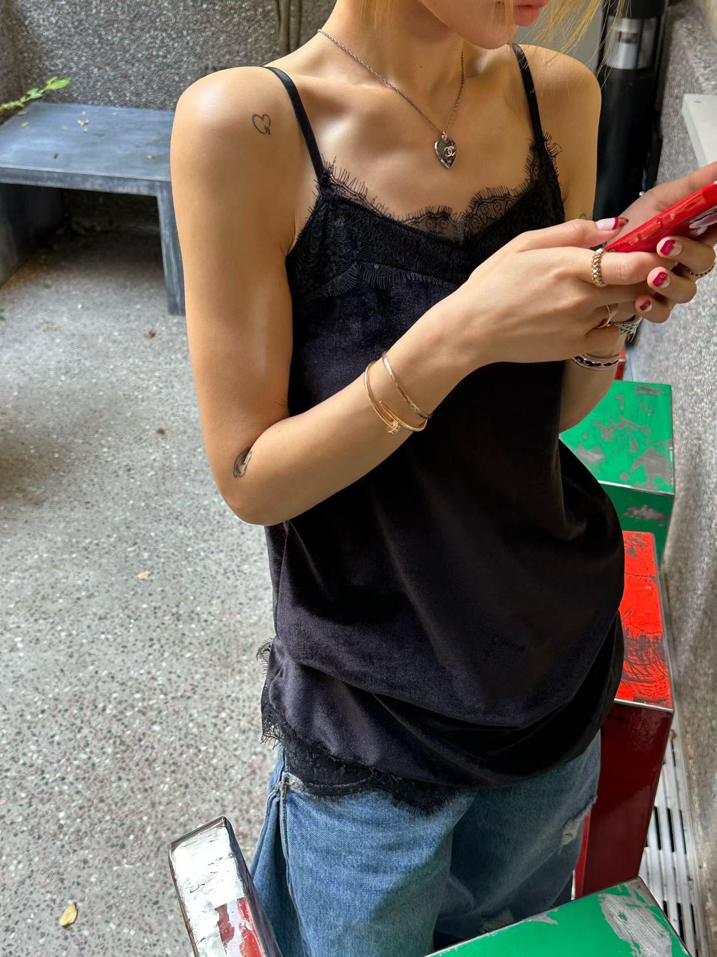 薄款天鵝絨蕾絲背心